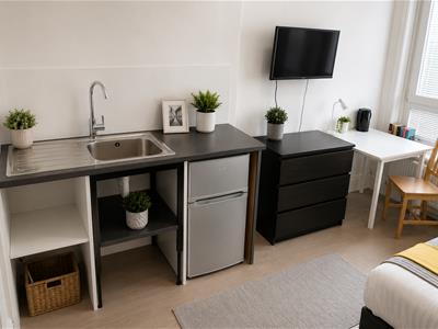 Picture 3